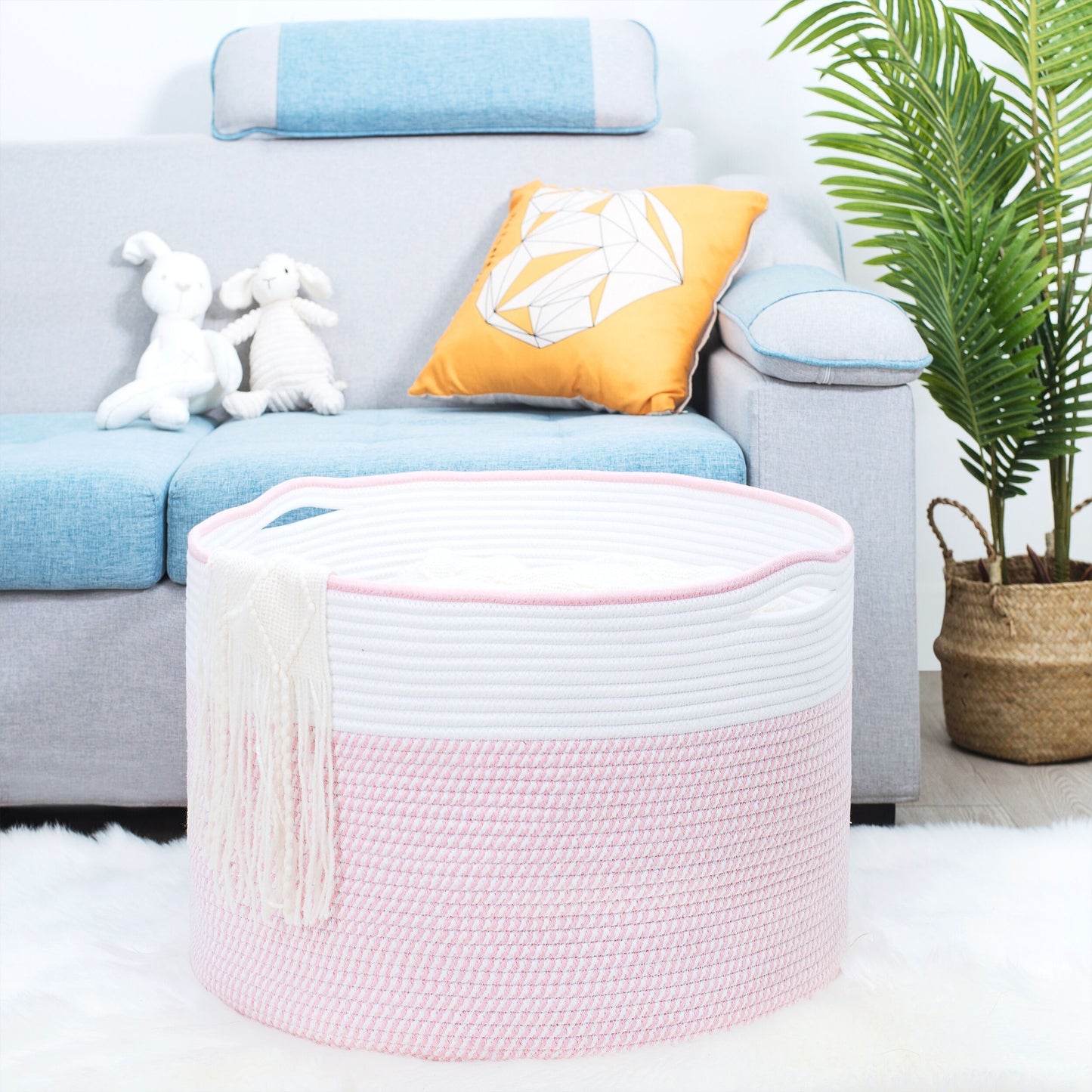 22"x14" Rope Basket w/ Slit Handles - Light Pink