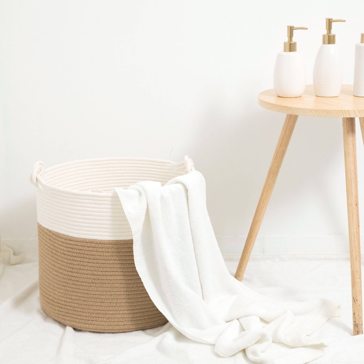 15"x14.2" Rope Basket w/ Knot Handles - Jute